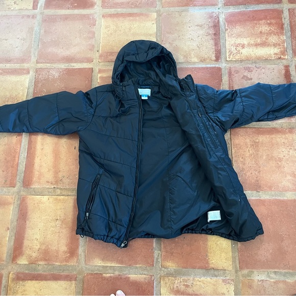 Columbia Hooded Puffer Jacket - Picture 3 of 4
